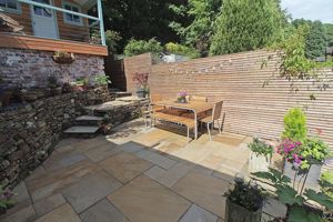 Beautiful Gardens- click for photo gallery